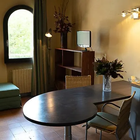 Incantevole Parcheggio Nel * Medolla