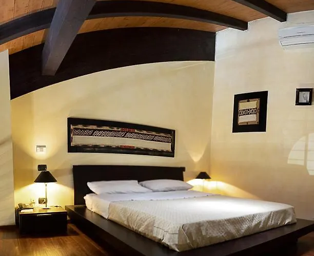 Incantevole Parcheggio Nel アパート Medolla